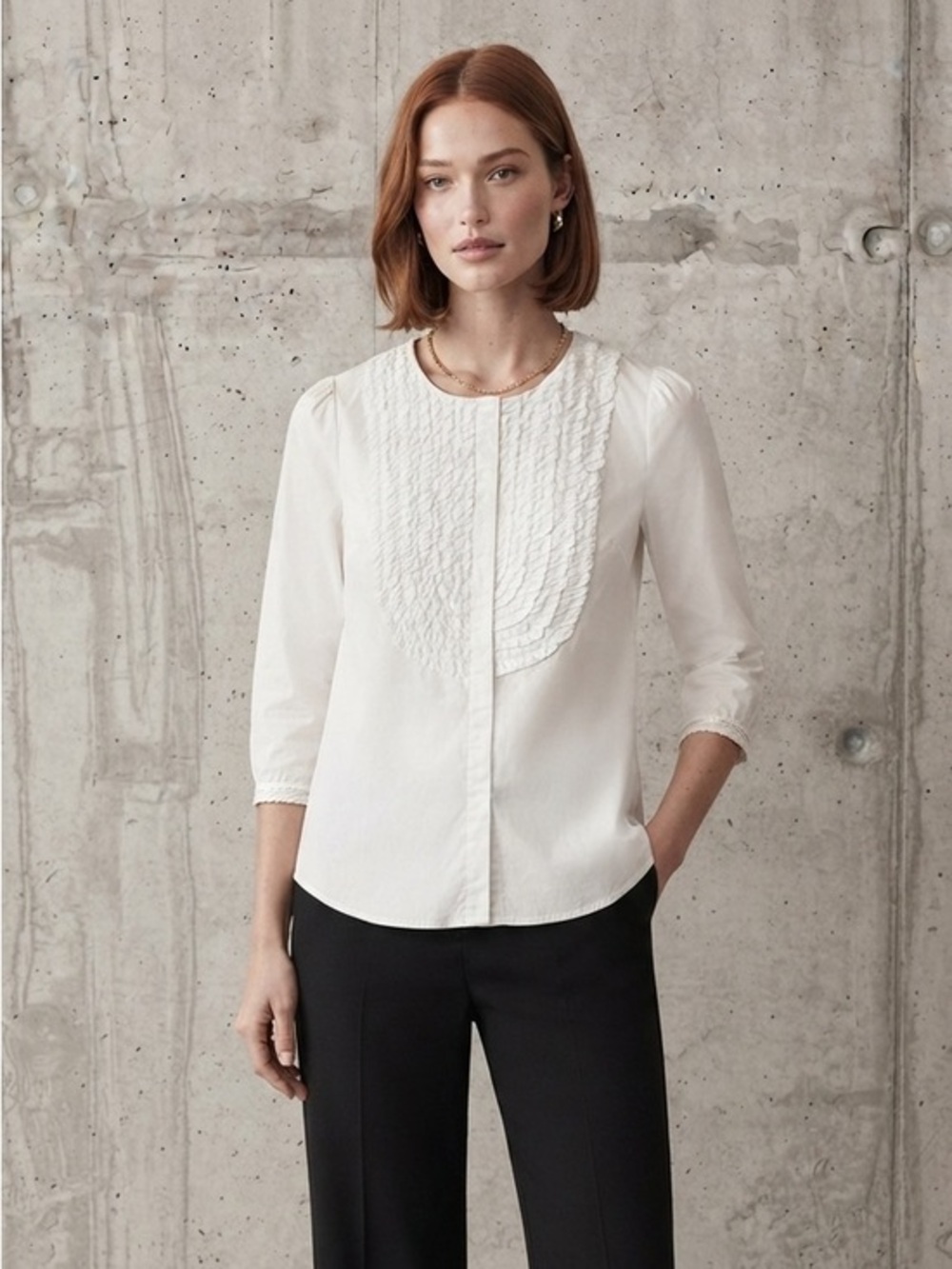 BCBG Maxazria Cream Ruffled Bib Blouse Size Small Cotton
